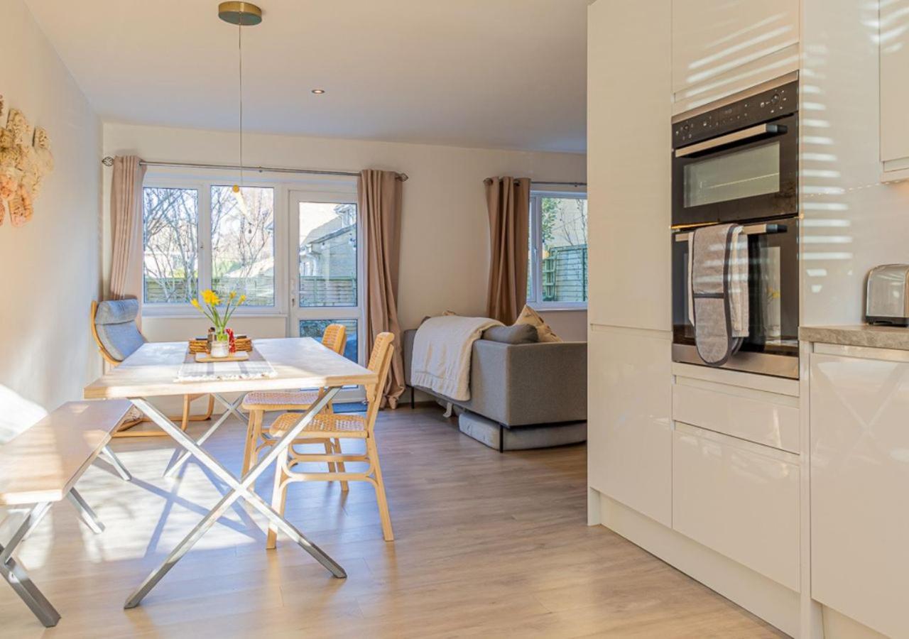 Villa Modern 2 Bd W/ Garden In The Heart Of Tetbury! Exterior foto